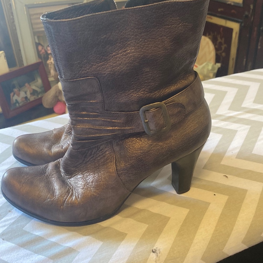 Van Eli vintage ankle boots